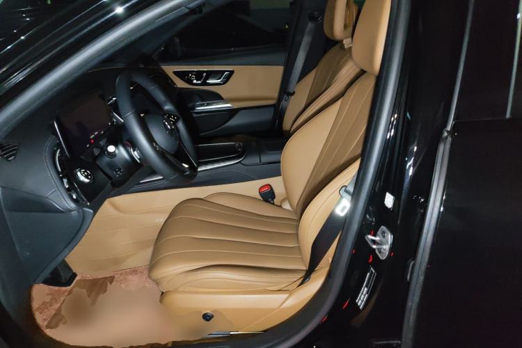 Used Mercedes-Benz E-Class 2024 E 260 Sport Edition Left Front Seat