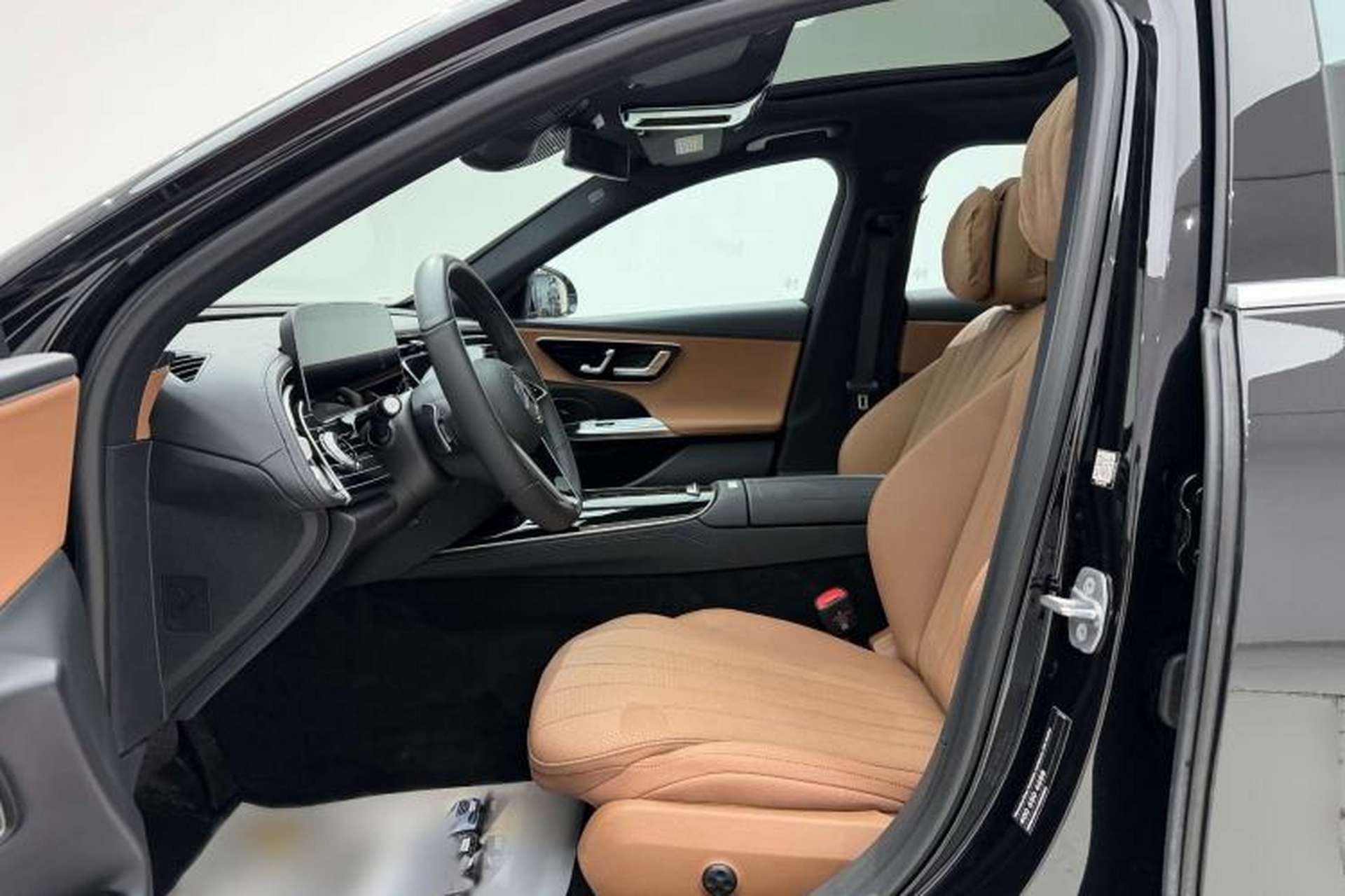 Used Mercedes-Benz E-Class 2024 E 260 L Left Front Seat