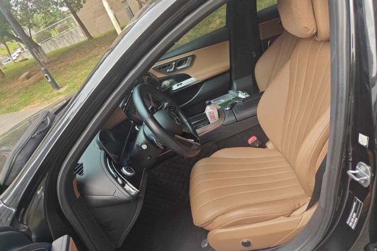 Used Mercedes-Benz E-Class 2024 E 300 L Luxury Model Left Front Seat
