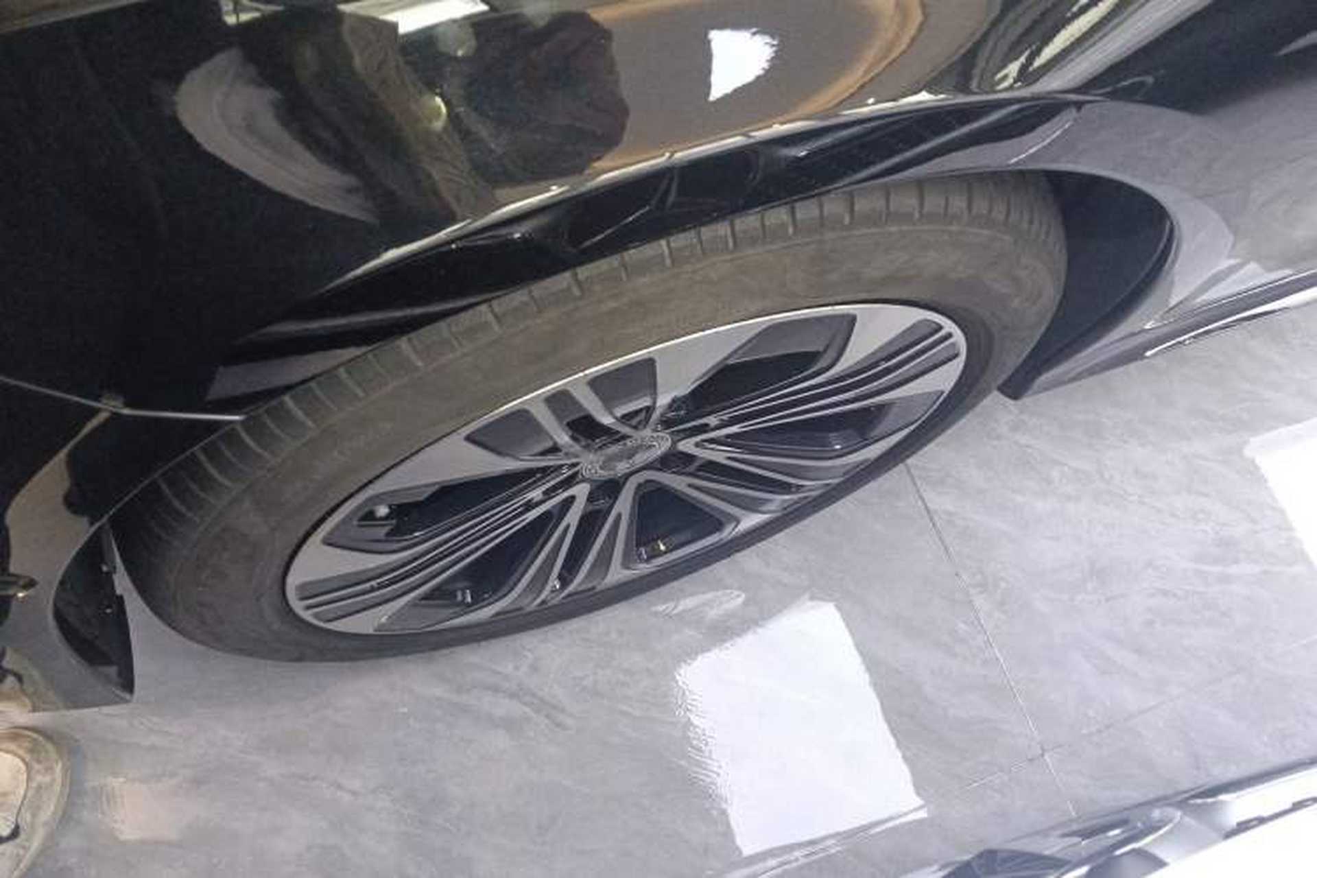Used Mercedes-Benz E-Class 2024 Facelift E 300 L Fashion Sport Edition Left Front Wheel Hub
