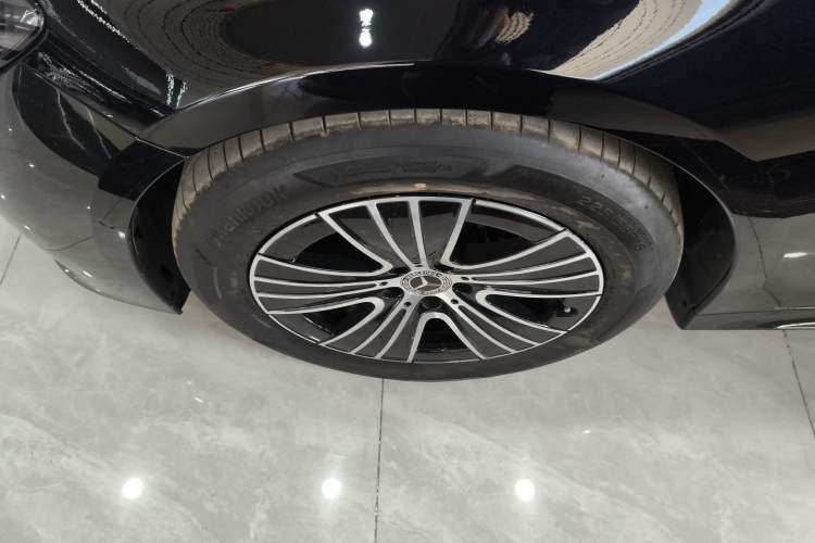 Used Mercedes-Benz E-Class 2024 E 260 L Left Front Wheel Hub