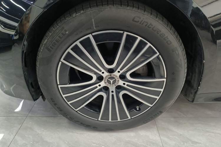 Used Mercedes-Benz E-Class 2024 E 260 L Left Front Wheel Hub