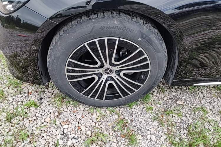 Used Mercedes-Benz E-Class 2024 E 260 L Left Front Wheel Hub