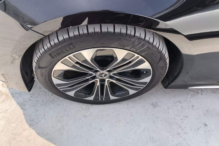 Used Mercedes-Benz E-Class 2024 Facelift E 300 L Fashion Sport Edition Left Front Wheel Hub
