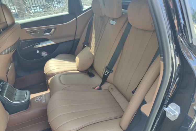 Used Mercedes-Benz E-Class 2024 E 300 L Fashion Sport Model Left Rear Seat