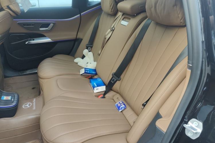 Used Mercedes-Benz E-Class 2024 Refresh E 300 L Stylish Edition Left Rear Seat