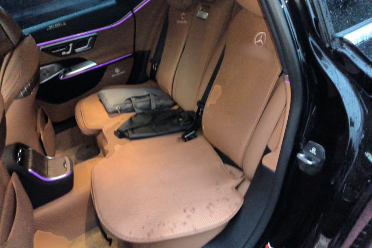 Used Mercedes-Benz E-Class 2024 Facelift E 300 L Luxury Edition Left Rear Seat