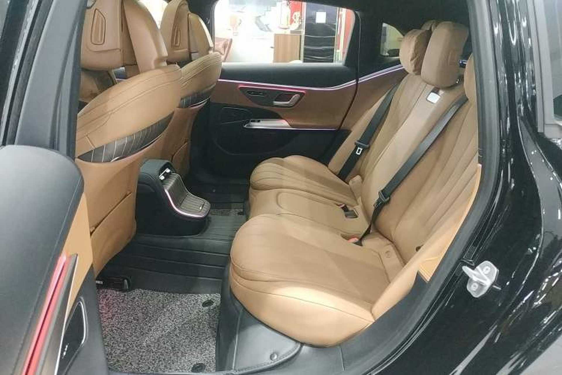 Used Mercedes-Benz E-Class 2024 E 300 L Stylish Model Left Rear Seat