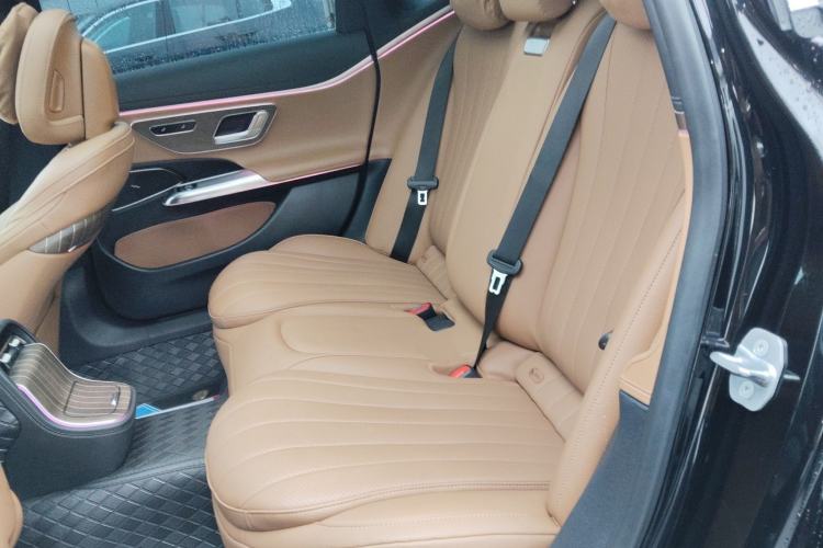 Used Mercedes-Benz E-Class 2024 Refresh E 300 L Stylish Edition Left Rear Seat