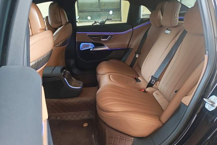Used Mercedes-Benz E-Class 2024 E 300 L Stylish Model Left Rear Seat