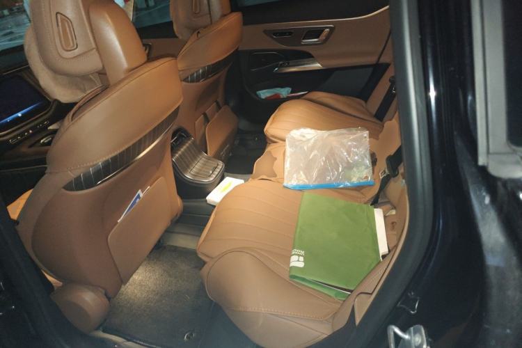 Used Mercedes-Benz E-Class 2024 E 300 L Stylish Model Left Rear Seat