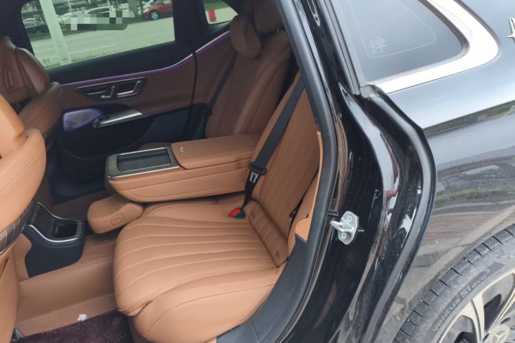 Used Mercedes-Benz E-Class 2024 E 300 L Luxury Model Left Rear Seat