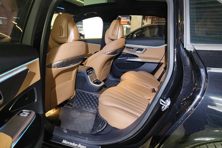 Used Mercedes-Benz E-Class 2024 Refresh E 300 L Stylish Edition Left Rear Seat