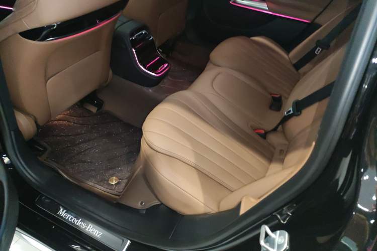 Used Mercedes-Benz E-Class 2024 E 260 L Left Rear Seat
