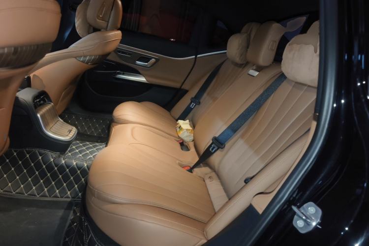Used Mercedes-Benz E-Class 2024 E 300 L Stylish Model Left Rear Seat