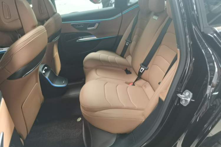 Used Mercedes-Benz E-Class 2024 Facelift E 300 L Fashion Sport Edition Left Rear Seat