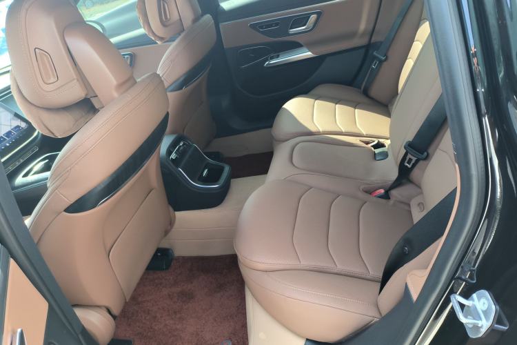 Used Mercedes-Benz E-Class 2024 Facelift E 300 L Fashion Sport Edition Left Rear Seat