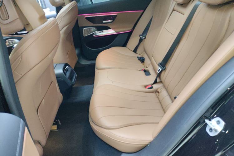 Used Mercedes-Benz E-Class 2024 E 300 Fashion Sport Edition Left Rear Seat