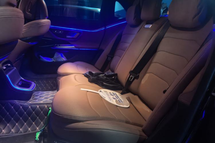 Used Mercedes-Benz E-Class 2024 E 300 L Fashion Sport Model Left Rear Seat