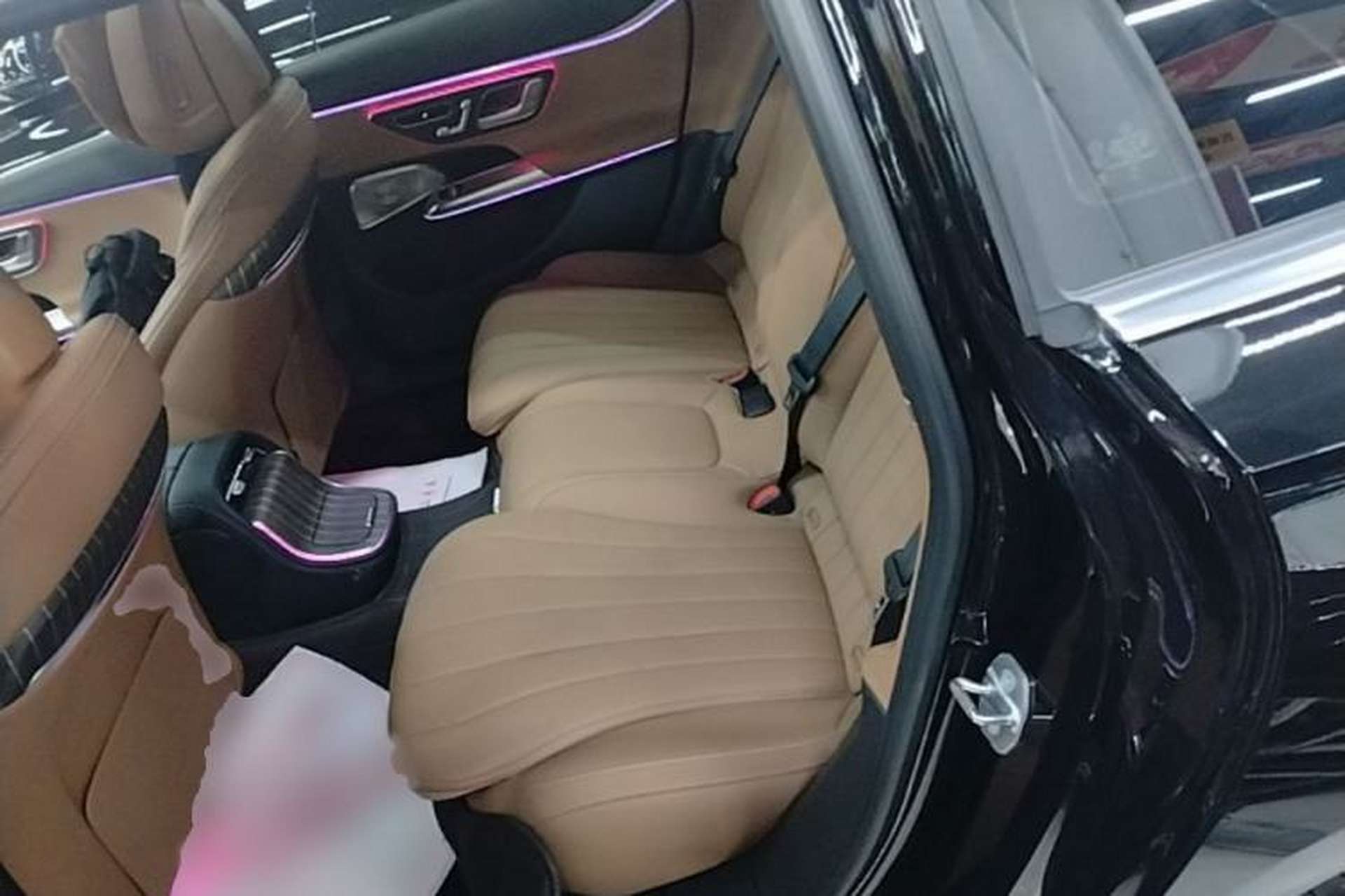 Used Mercedes-Benz E-Class 2024 E 300 L Luxury Model Left Rear Seat