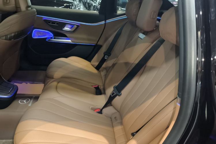 Used Mercedes-Benz E-Class 2024 Refresh E 300 L Stylish Edition Left Rear Seat