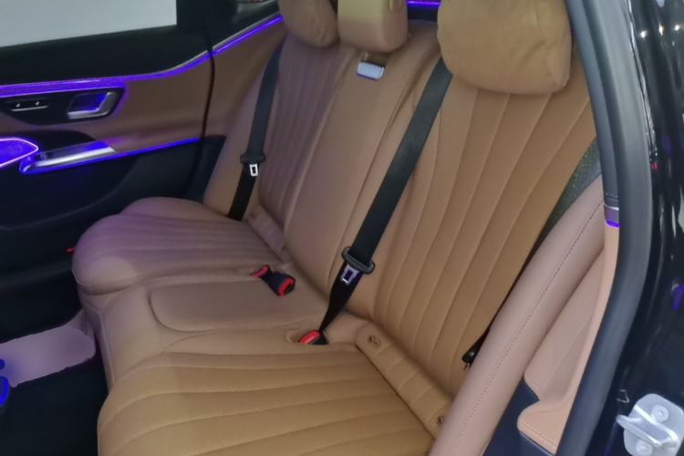 Used Mercedes-Benz E-Class 2024 Refresh E 300 L Stylish Edition Left Rear Seat