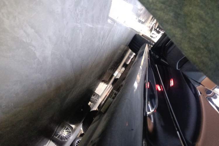 Used Mercedes-Benz E-Class 2024 Facelift E 300 L Fashion Sport Edition Left Side Sill