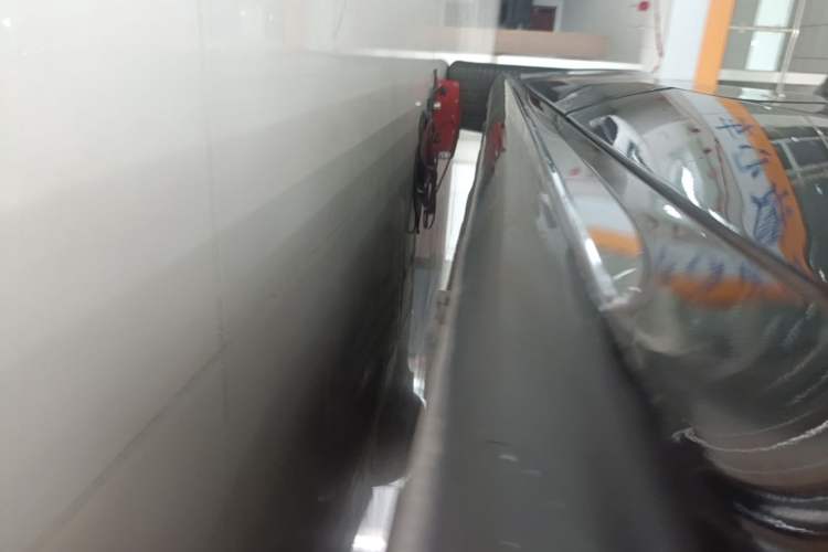 Used Mercedes-Benz E-Class 2024 E 300 L Stylish Model Left Side Sill