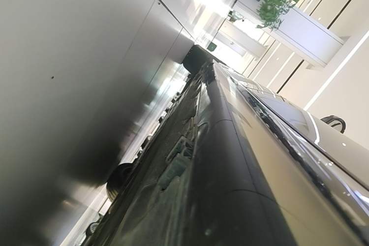 Used Mercedes-Benz E-Class 2024 Facelift E 300 L Luxury Edition Left Side Sill