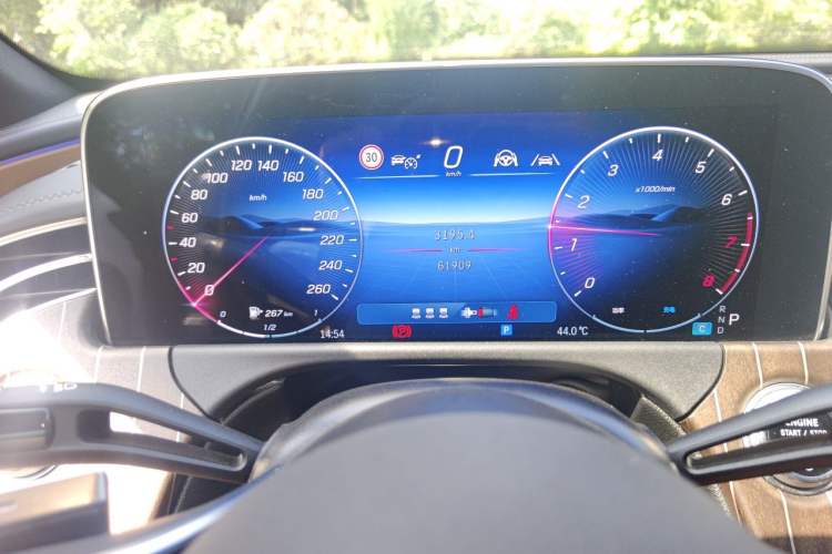 Used Mercedes-Benz E-Class 2024 E 300 L Stylish Model Odometer Close Up