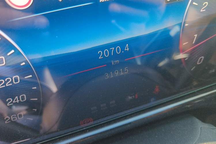 Used Mercedes-Benz E-Class 2024 E 300 L Luxury Sport Model Odometer Close Up