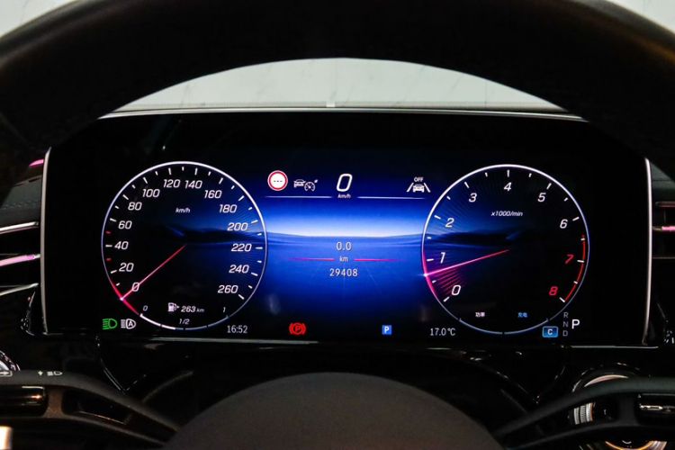 Used Mercedes-Benz E-Class 2024 E 300 L Luxury Sport Model Odometer Close Up