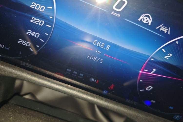 Used Mercedes-Benz E-Class 2024 E 300 L Stylish Model Odometer Close Up