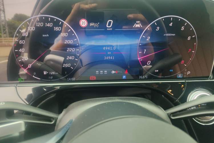 Used Mercedes-Benz E-Class 2024 E 300 L Luxury Model Odometer Close Up