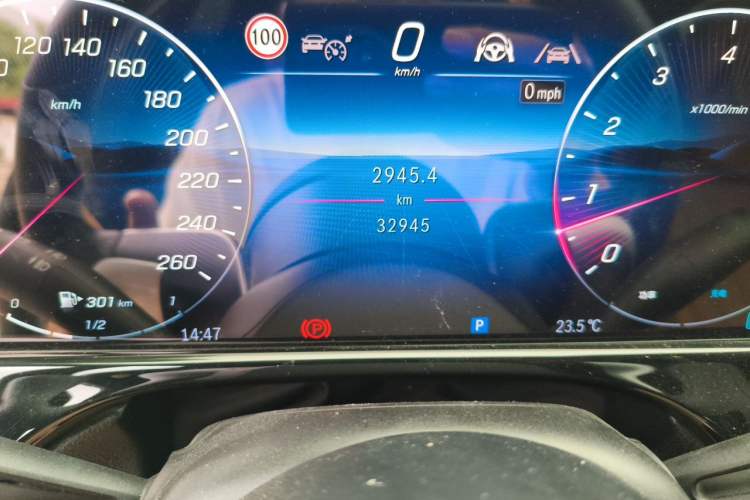 Used Mercedes-Benz E-Class 2024 E 300 L Luxury Model Odometer Close Up