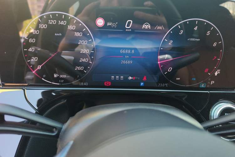 Used Mercedes-Benz E-Class 2024 E 300 L Luxury Model Odometer Close Up