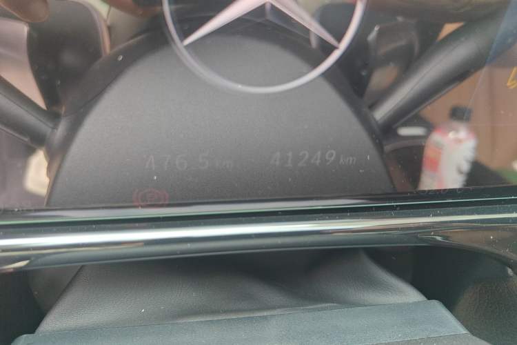 Used Mercedes-Benz E-Class 2024 E 300 L Luxury Model Odometer Close Up