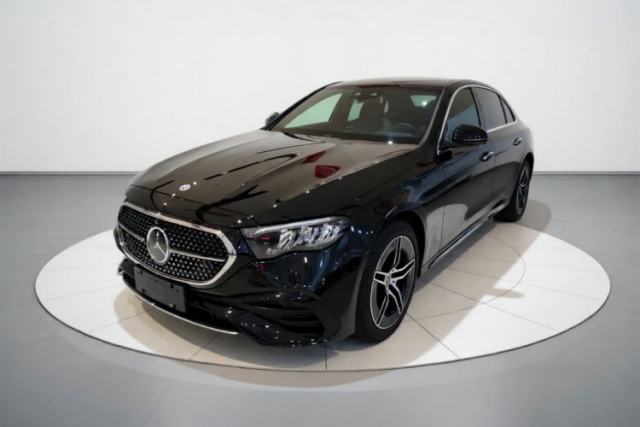 Mercedes-Benz E-Class 2024 E 300 L Luxury Sport Model d’occasion