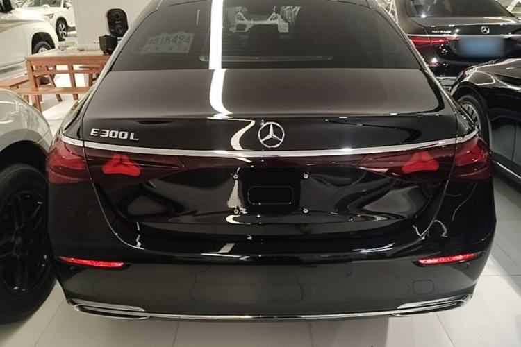 Used Mercedes-Benz E-Class 2024 Refresh E 300 L Stylish Edition Rear