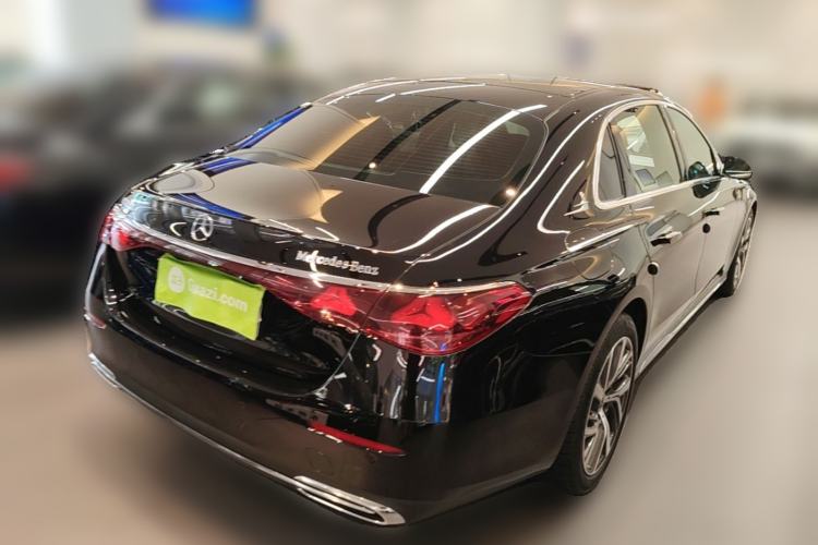 Used Mercedes-Benz E-Class 2024 E 300 L Stylish Model Rear Right 45 Deg