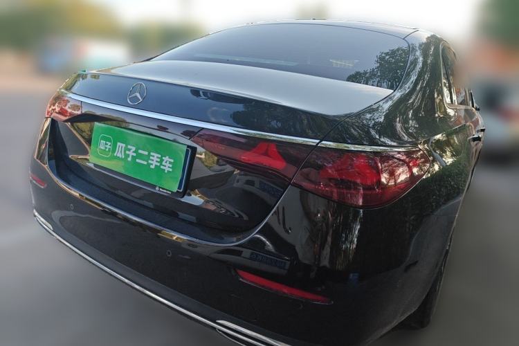 Used Mercedes-Benz E-Class 2024 E 300 L Luxury Model Rear Right 45 Deg