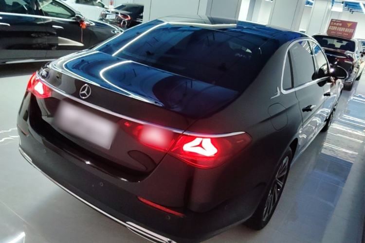 Used Mercedes-Benz E-Class 2024 Facelift E 300 L Luxury Edition Rear Right 45 Deg