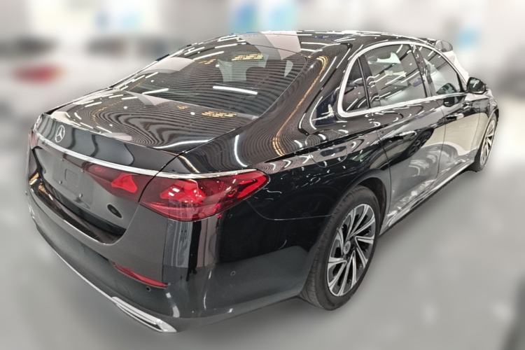 Used Mercedes-Benz E-Class 2024 Facelift E 300 L Luxury Edition Rear Right 45 Deg