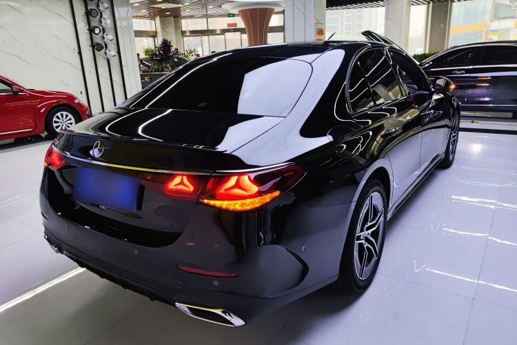 Used Mercedes-Benz E-Class 2024 E 300 Fashion Sport Edition Rear Right 45 Deg