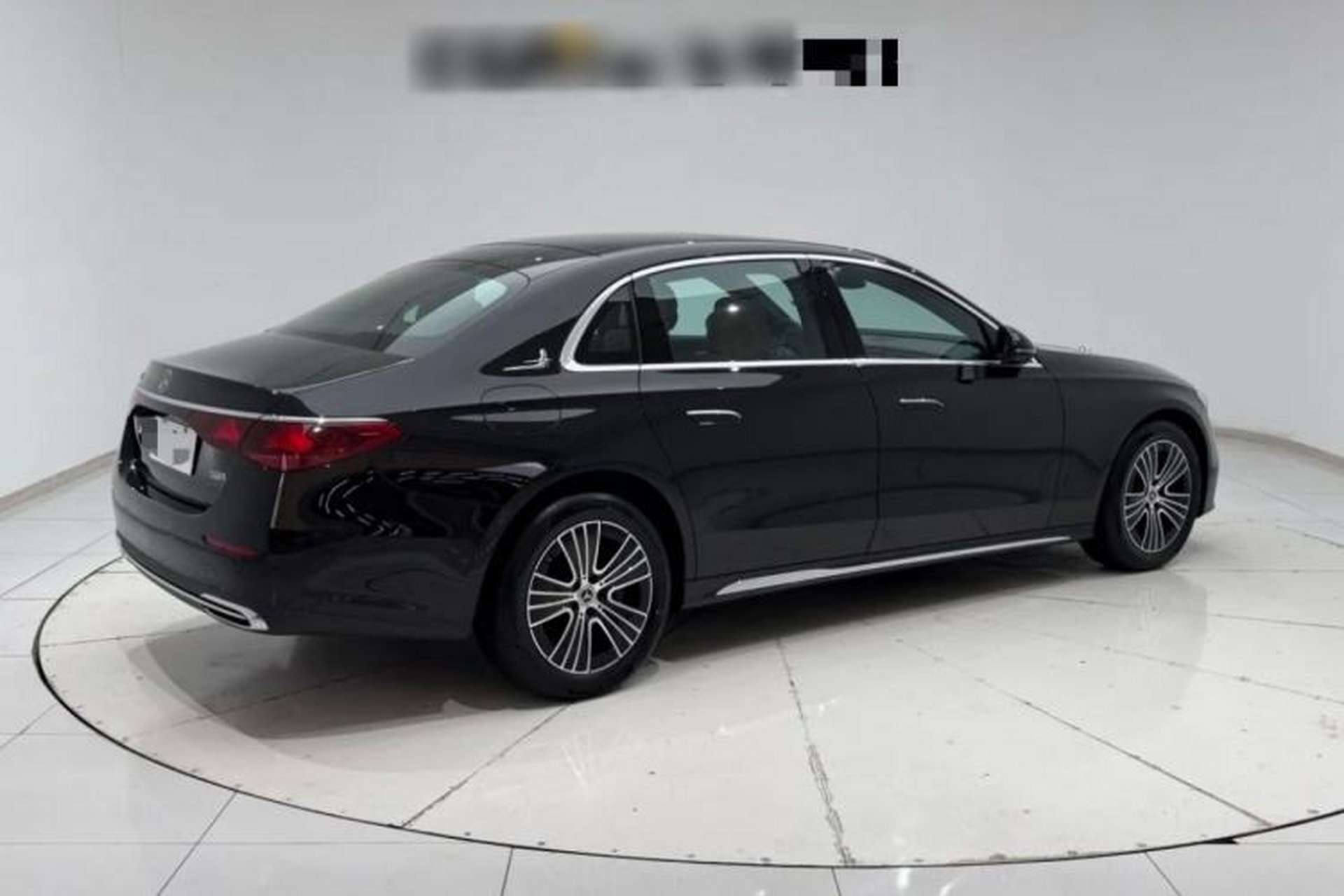 Used Mercedes-Benz E-Class 2024 E 260 L Rear Right 45 Deg