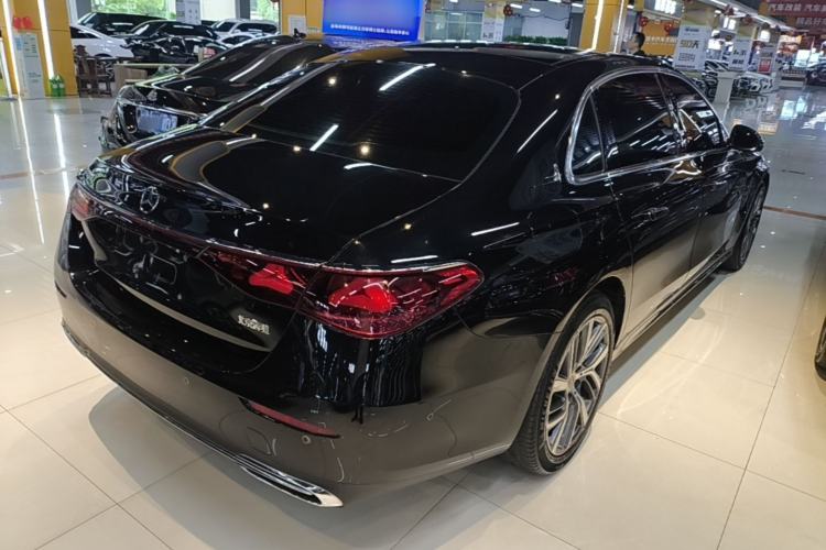 Used Mercedes-Benz E-Class 2024 Refresh E 300 L Stylish Edition Rear Right 45 Deg