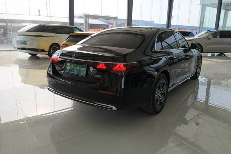 Used Mercedes-Benz E-Class 2024 Facelift E 260 L Rear Right 45 Deg