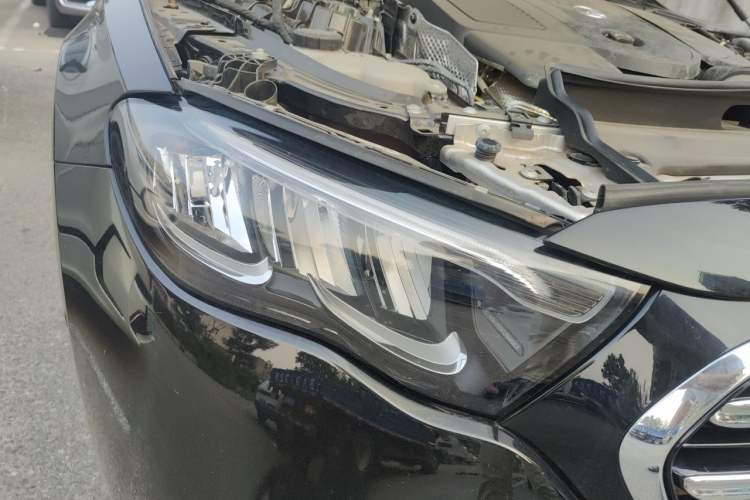 Used Mercedes-Benz E-Class 2024 Refresh E 300 L Stylish Edition Right Front Headlight