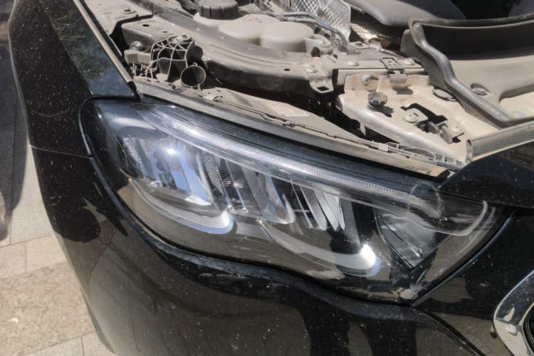 Used Mercedes-Benz E-Class 2024 E 300 L Luxury Model Right Front Headlight