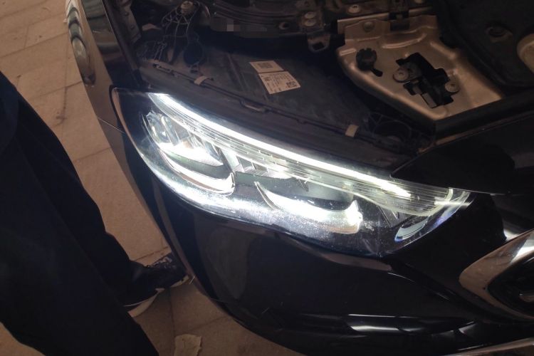Used Mercedes-Benz E-Class 2024 Refresh E 300 L Stylish Edition Right Front Headlight